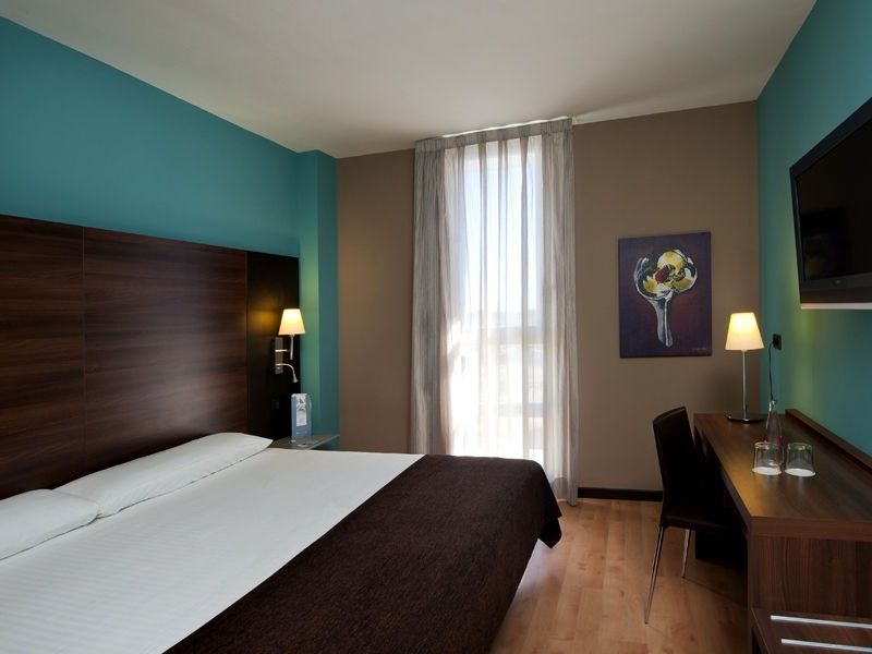 Eurostars Rey Fernando Hotel Zaragoza Kültér fotó